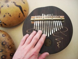KALIMBA gigante With microphone